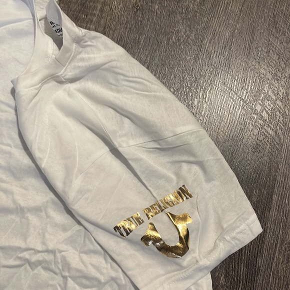 True Religion T-shirt - Picture 6 of 10
